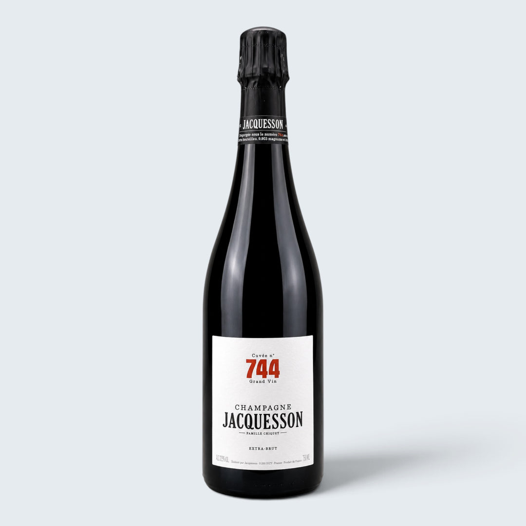 Champagne Jacquesson Cuvee 744 Extra Brut NV (750ml)
