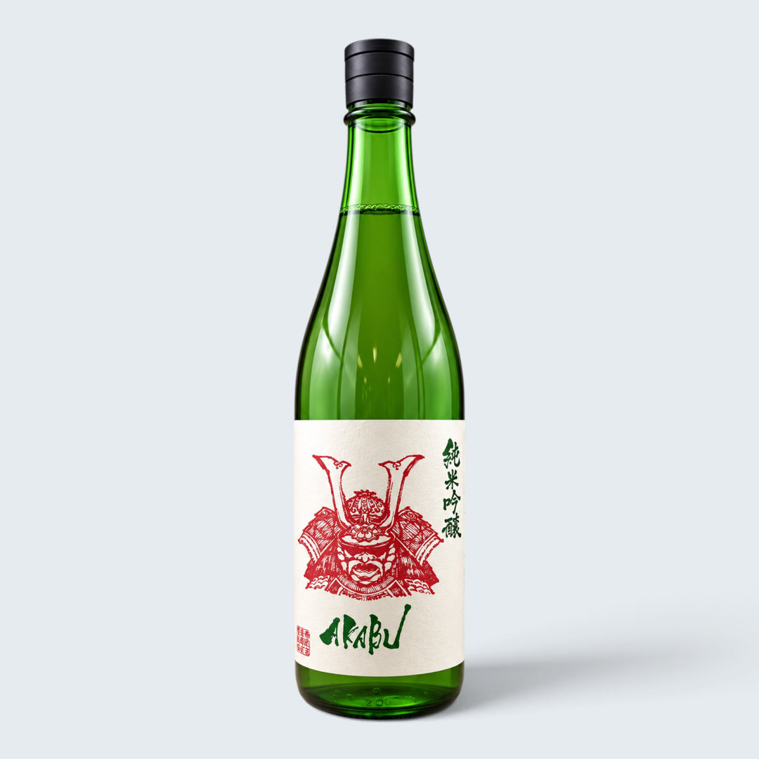 Akabu Junmai Ginjo Sake (720ml)