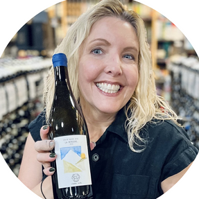 headshot of Melanie Kaman