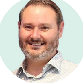 headshot of Simon Taylor