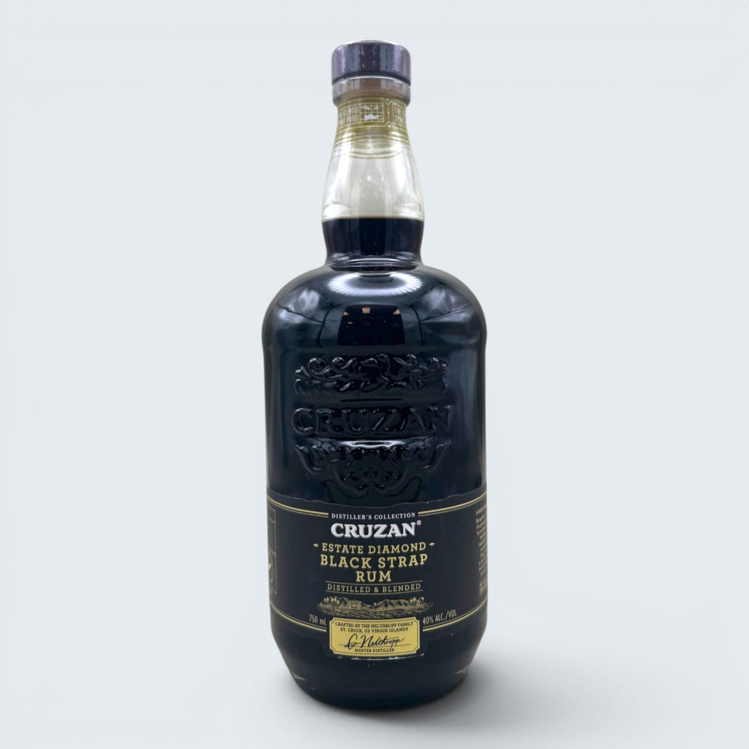 Cruzan Black Strap Rum (750ml)