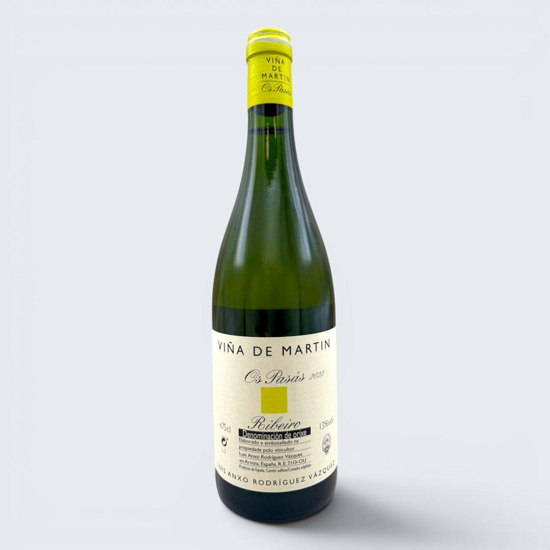Luis Rodriguez Os Pasas Ribeiro Blanco 2023 (750ml)