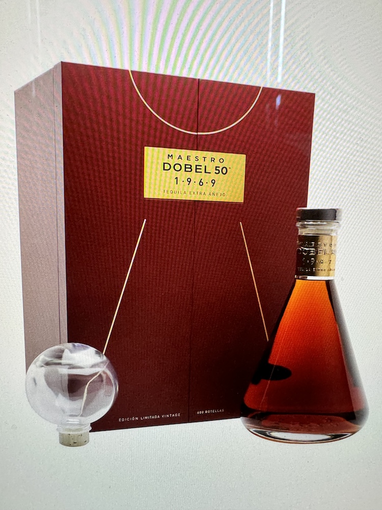 Maestro Dobel 50 - Extra Anejo Vintage 1969 (750ml) (750ml)