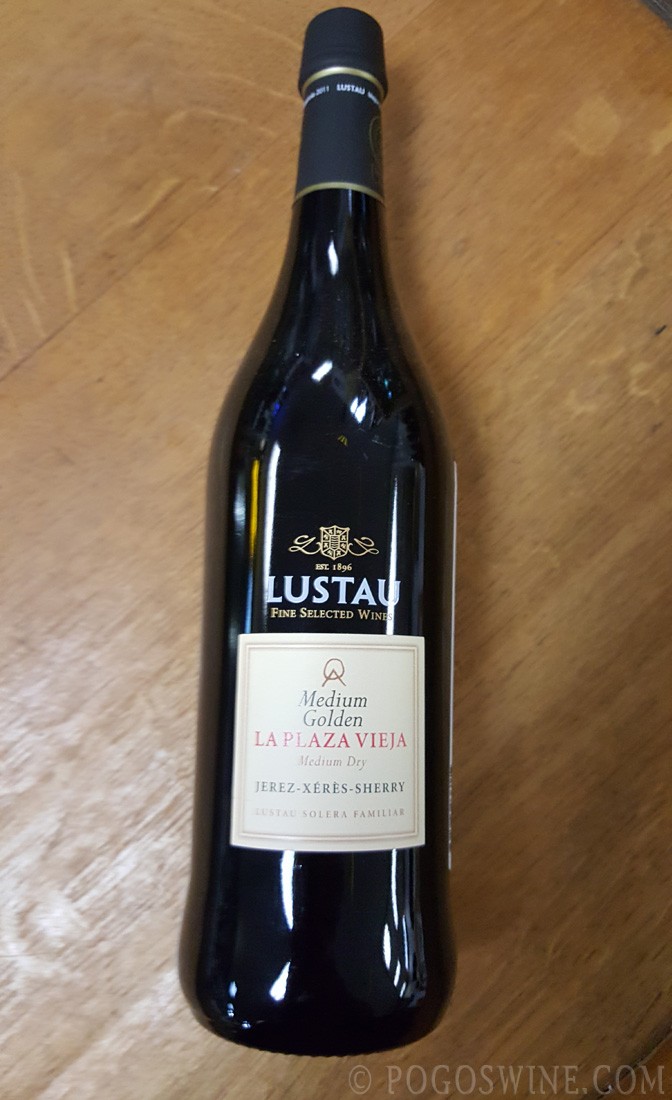 Emilio Lustau - La Plaza Vieja (750ml) (750ml)